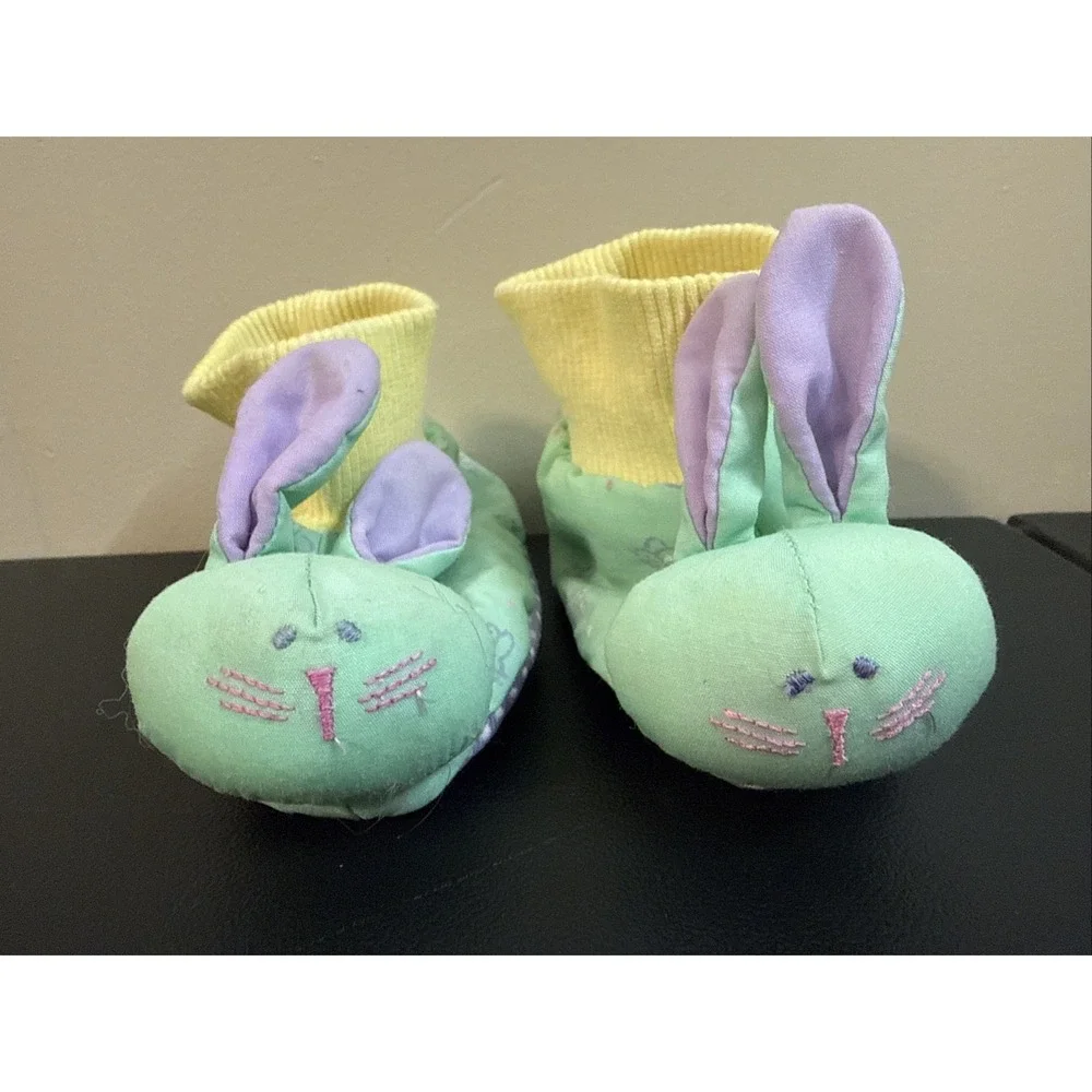 AVON Baby Bunny Slippers SM Size 0-12Months Green Rabbit Purple Ears Booties VTG